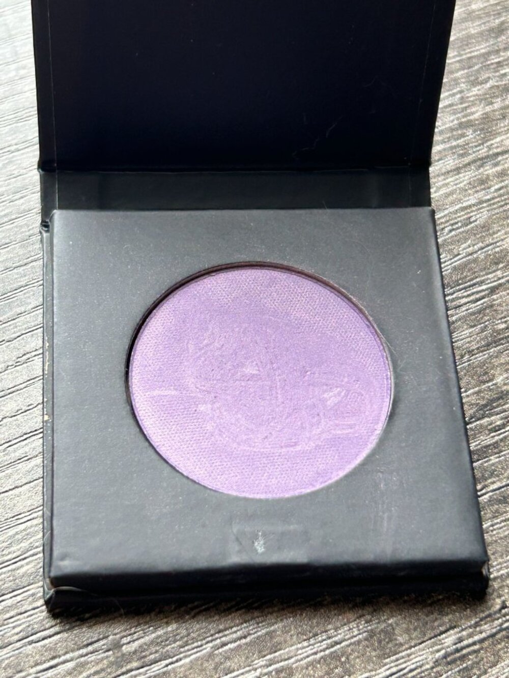 Younique Moodstruck Pressed Eye Shadow Refill – Crafty, Authentic, Magnetic - Picture 5 of 6
